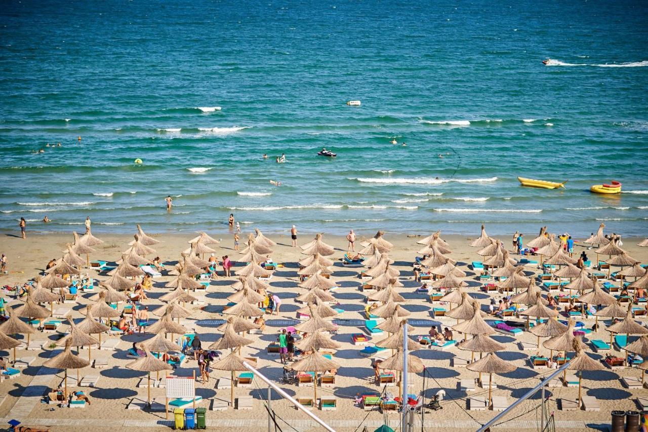 Sara Blu Apartment Spa And Pool Beach Resort Mamaia Exterior foto